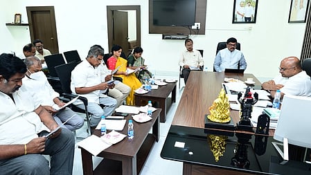 Announcing the decisions, Mayor Kovelamudi Ravindra said the committee has sanctioned the temporary recruitment of three veterinary doctors, four assistants, and dog catchers to intensify animal birth control measures and anti-rabies vaccination drives