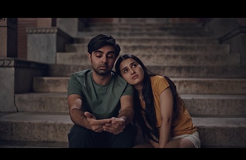 A still from Momo Deal 