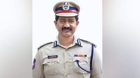 He is likely to appear before the Special Investigation Team (SIT) at Jubilee Hills police station on Monday for questioning in connection with alleged illegal surveillance during the previous BRS regime. 