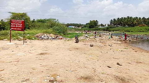 A picture taken on the banks of the Thenpennai river near Irumathur