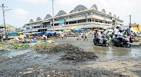BBMP is taking up a series of measures to rid KR Market of filth and garbage.