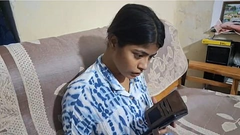 Ujala spoke about how Sonam borrowed her phone, typed a number and later deleted it from the call list, before returning the phone to her.