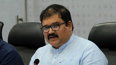 Swachh Andhra Corporation Chairperson Kommareddy Pattabhi Ram at a press conference at GVMC in Visakhapatnam.