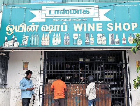 Collectors must decide on plaints on Tasmac's retail liquor shop sites in 30 days