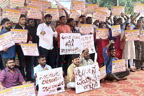 Aspirants demand increasing the age limit for police constable recruitment in the state.