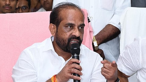 Health Minister challenges YSRCP Jagan for debate on medical colleges allegation