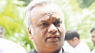 Congress slams Centre for denying nod to Minister Priyank Kharge’s US visit 