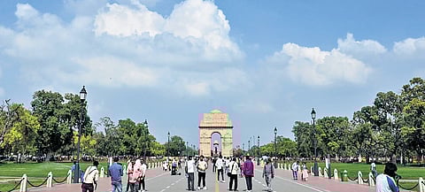 Clouds were seen hovering over the skies at India Gate on Thursday. 