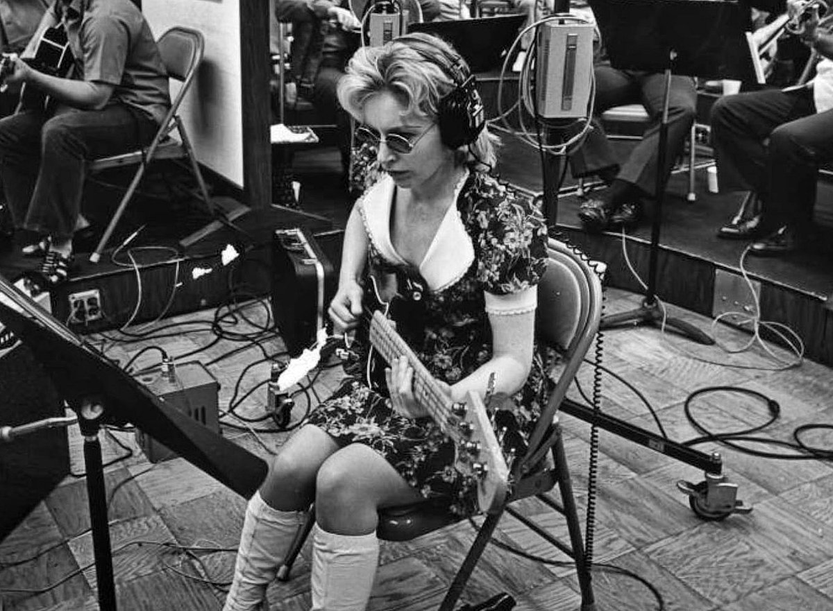 Bassist Carol Kaye tells AP she's declining Rock & Roll Hall of Fame induction, 'Permanently'