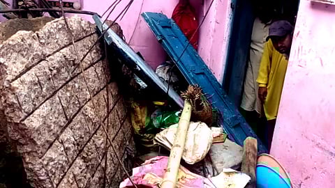 Couple crushed to death as house roof collapses during heavy rain in Jharkhand