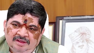 Minister Ponnam questions BRS MLC K Kavitha's moral right to speak for BCs