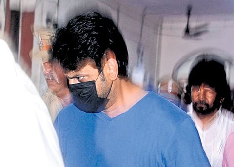 The Chennai Police on Monday arrested Tamil actor Srikanth over drug abuse charges and brought in for questioning at the Nungambakkam police station.