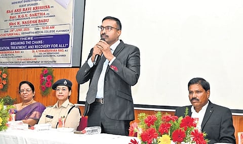 EAGLE, Ake Ravi Krishn, participated in the Nasha Mukth Bharat abhiyan and conducted an awareness of the evil effects of consuming drugs, ganja, and other narcotic substances.