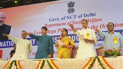 Delhi chief Minister Rekha Gupta taking oths in an event International Day aginst Drug abuse & Illicit Trafficking 2025 at Yamuna Sports Complex.