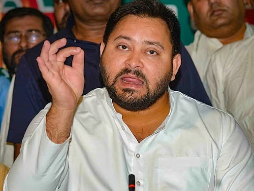 RajyaSabha चुनाव में हार के बाद आरजेडी के कार्यकर्ता कांग्रेस के खिलाफ हो गए हैं। 4 INDIA bloc leaders convene meeting to discuss seat-sharing for Bihar assembly polls