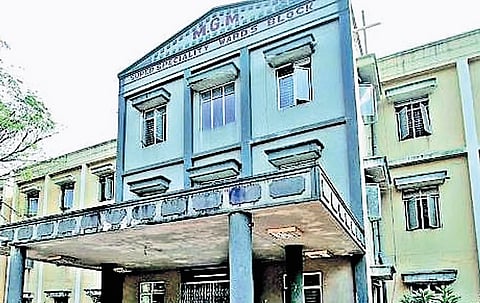 The MGM Hospital mortuary has two body storage freezer units of five, four-body storage freezer units of one and three-body storage freezer units of one. 