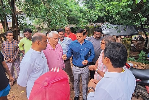 BMC commissioner faces locals’ ire after flooding