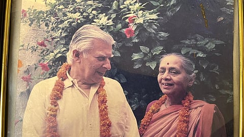 Krishen Khanna with his wife Renu at their Delhi home 