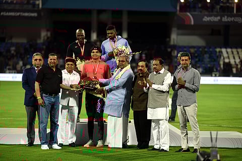 Chief Minister Siddaramaih presenting the medals during Neeraj Chopra Classic 2025 in Bengaluru on saturday.