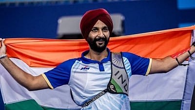 World number 1 and reigning Paralympics champion Harvinder Singh