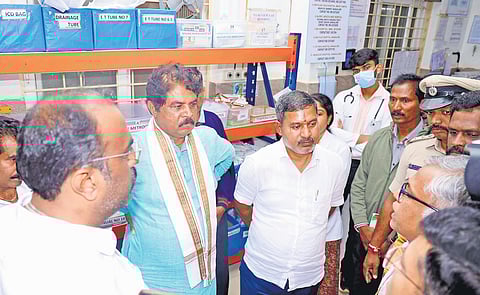 LoP R Ashoka at Hassan Medical College Hospital on Monday. Expressing deep concern over the rising cases of heart attacks in Hassan, Ashoka said that officials should study the reason and set up special camps for health check-ups for youth 