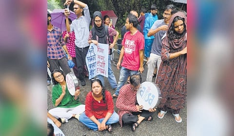 Despite the worsening health of some protesters, the administration has remained firm. 