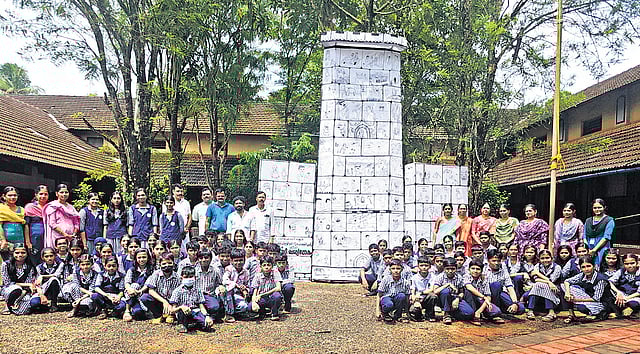 Students of Sreekrishnapuram HSS, Palakkad, sketching Kerala’s literary icon Vaikom Muhammad Basheer and his characters