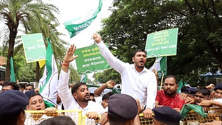 BJD leaders stage a protest outside the Chief Minister Mohan Charan Majhi's residence in Bhubaneswar over the self-immolation of a student of FM Autonomous College in Balasore.