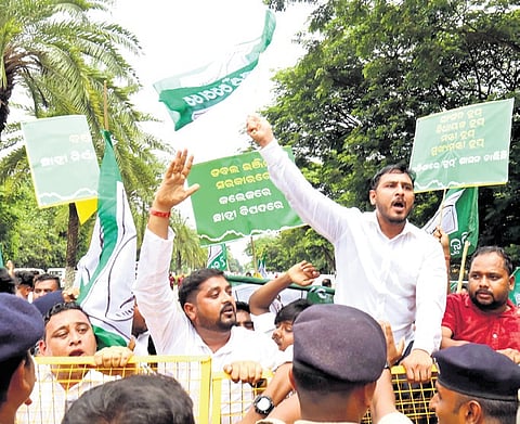 Roads are blocked owing to Odisha Bandh called by opposition parties over Balasore self-immolation death case, in Bhubaneswar on Thursday