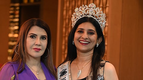 Veena Jain and Sharada Narayanan