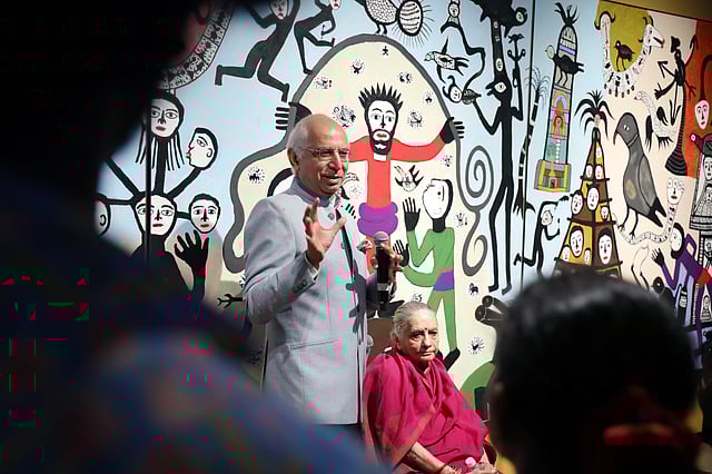With art critic Kishore Singh 