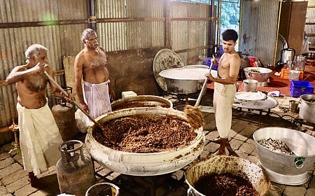  The seized materials include artificial stones, large quantities of ready-made charcoal, ghee, sandalwood powder, and other items stored in sacks. 