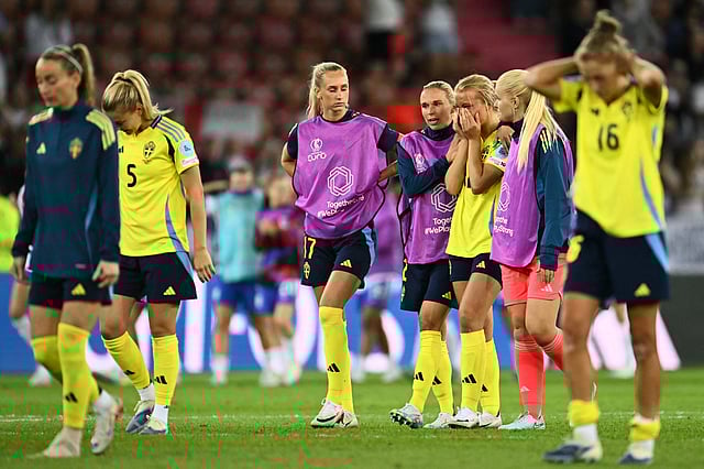 Sweden's players react at the end of the UEFA Women's Euro 2025 quarter-final football match between Sweden and England at Letzigrund Stadium in Zurich, on July 17, 2025. 
