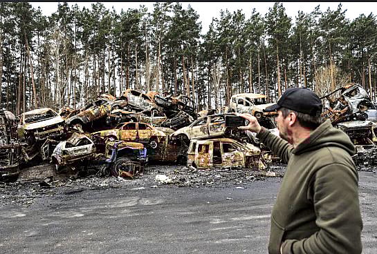 The ongoing war between Ukraine and Russia has resulted in the rise of tourism to Ukraine  to see the destruction