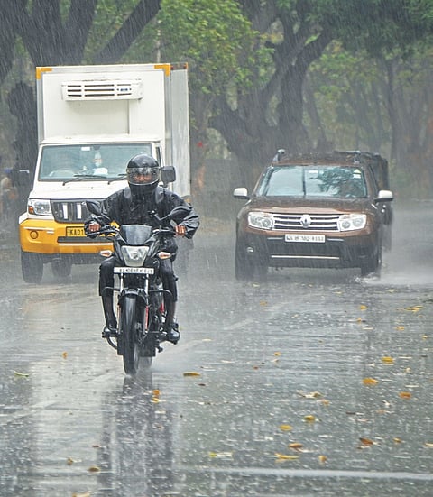 Heavy rain alert for Telangana for next three days