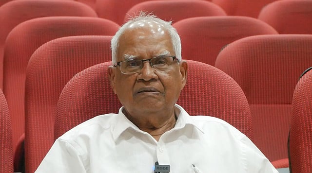 V Nallathambi