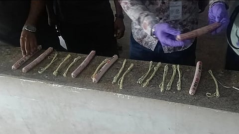 The police found six gelatin sticks and a few detonators inside the carry bag.
