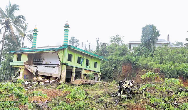 A mosque at Mundakkai which was destroyed in landslide 