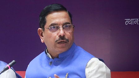 Further attacking the State Government over its approach towards the SIT investigation, the BJP leader charged that it seems Chief Minister Siddaramaiah is influenced by the ultra-leftists surrounding him