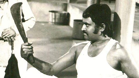 Rajinikanth started his acting career with the Tamil movie Apoorva Raagangal, in which he had a very small role to play. With Kamal Haasan playing the lead role of hero, his performance as a villain was noticed by few. 