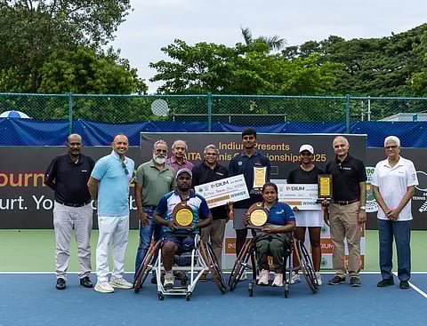 Winners of the AITA-INDIUM tournament along with the dignitaries 