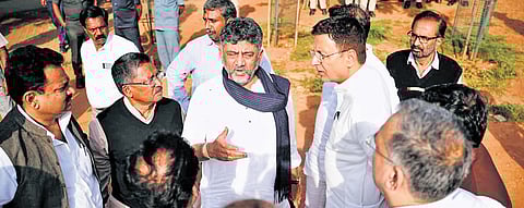 DCM DK Shivakumar reviewed the preparations with AICC General Secretary Randeep Singh Surjewala near Freedom Park in Bengaluru for the protest movement led by Lok Sabha Opposition Leader Rahul Gandhi on August 5th.