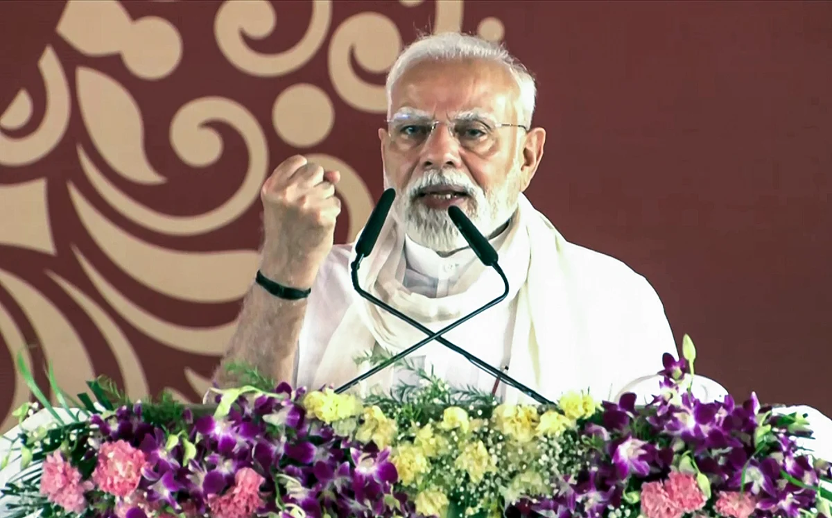 PM Modi takes veiled jab at Trump’s 'dead economy' remark, asks citizens to back swadeshi products