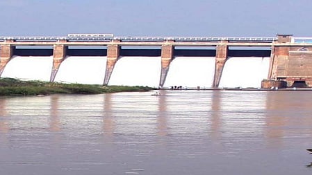 However, as the storage capacity crossed 68.50 feet out of its full capacity of 71 feet, the department issued a second-stage flood alert to those residing in the low-lying areas.