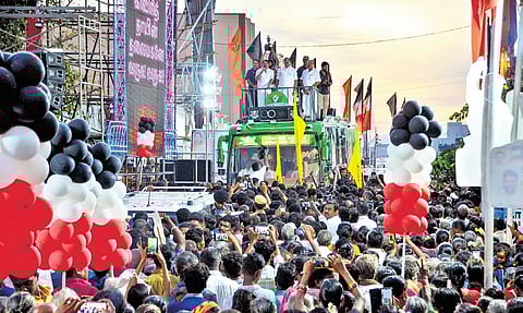 AIADMK general secretary  EPS at a campaign in Palayamkottai 