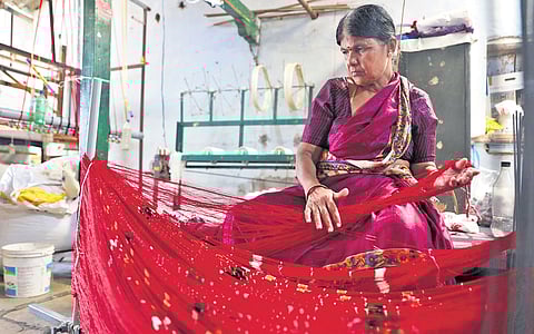 Fake handlooms flood Telangana markets; leaves traditional weavers in crisis