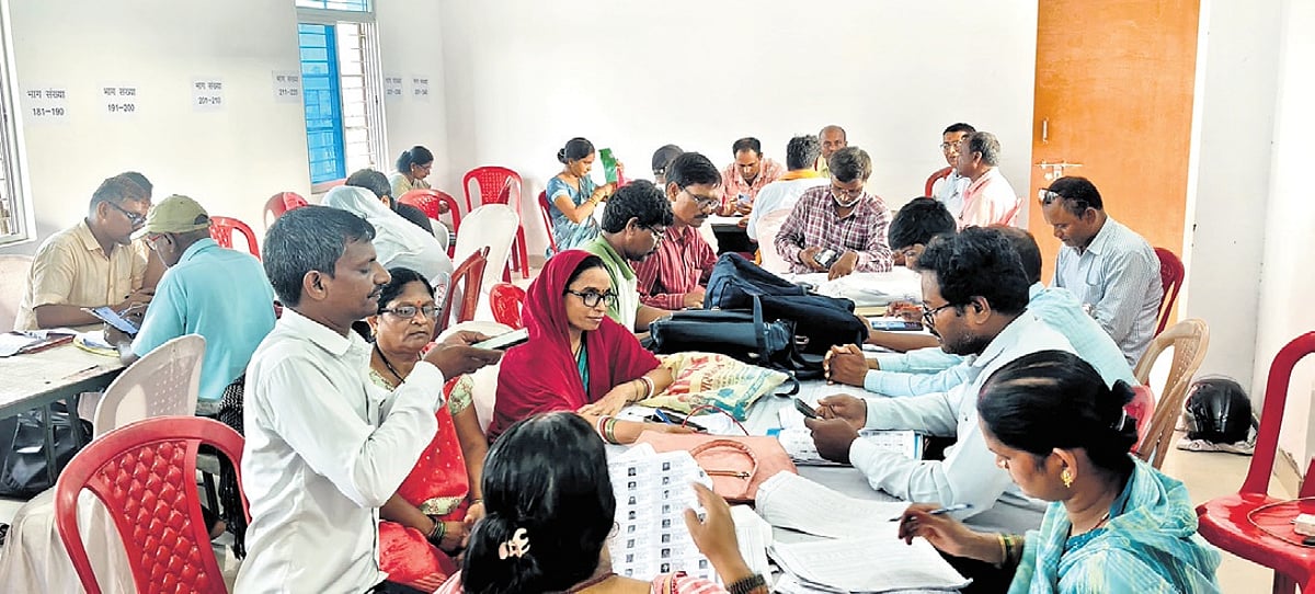 Bihar voters concerned as names get deleted from voter list