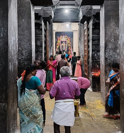 Ever since the PM’s visit in July, the daily footfall at Gangaikonda
Cholapuram has risen to 1,200, and between 5,000 and 6,000 on weekends, say officials.