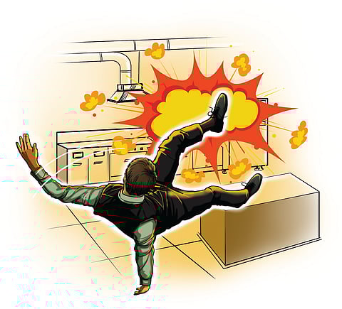 A man died after a gas cylinder exploded at a hotel in Manickyapuram, Nedumangad.