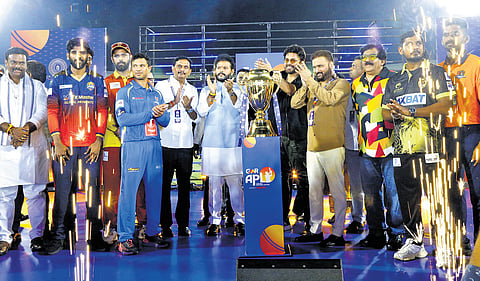 Civil Aviation Minister Kinjarapu Ram Mohan Naidu, actor Daggubati Venkatesh and skippers of all teams unveiled the APL-4 trophy at the inaugural event